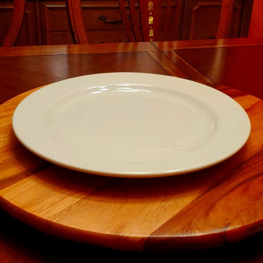 Homer Laughlin round platter 12 1/4"